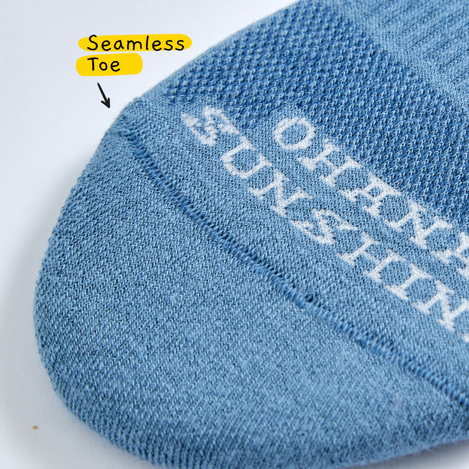 Close-up of seamless toe design on Ohana Sunshine no-show sock, providing smooth, irritation-free comfort for sensitive toes